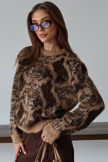 Bisiklet Yaka Desenli Triko Kazak