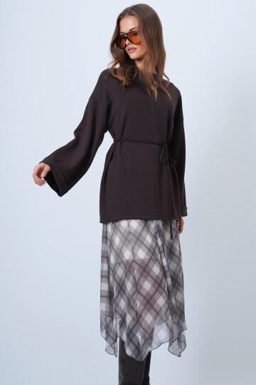 Bisiklet Yaka Duble Kol Yanı Çımalı Yırtmaçlı Bluz