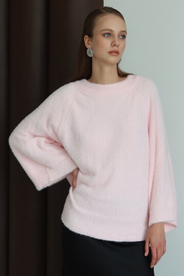 Bisiklet Yaka Geniş Kollu Yumoş Kazak