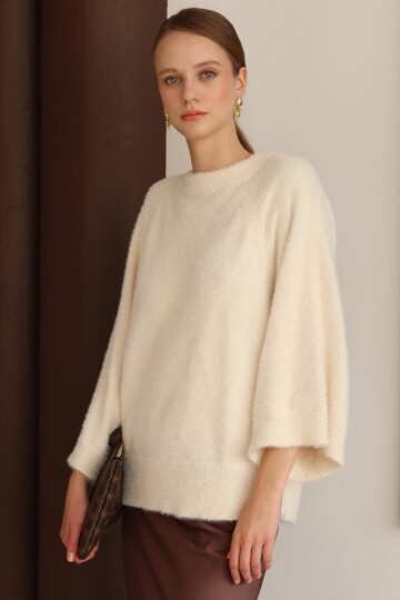 Bisiklet Yaka Geniş Kollu Yumoş Kazak