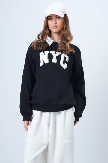 Bisiklet Yaka Nakışlı Ribanalı Uzun Kollu İçi Şardonlu 3 İplik Sweatshirt