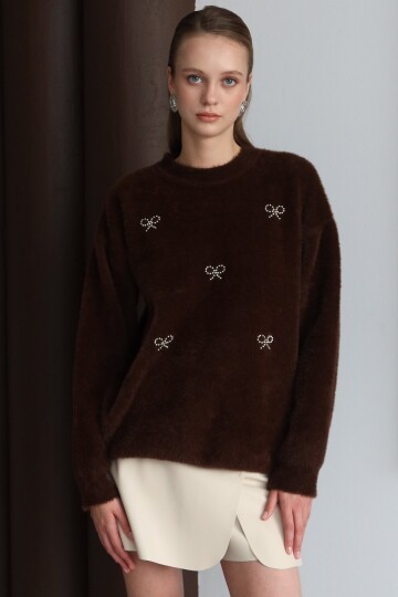 Bisiklet Yaka Taşlı Kurdale Detaylı Yumoş Kazak