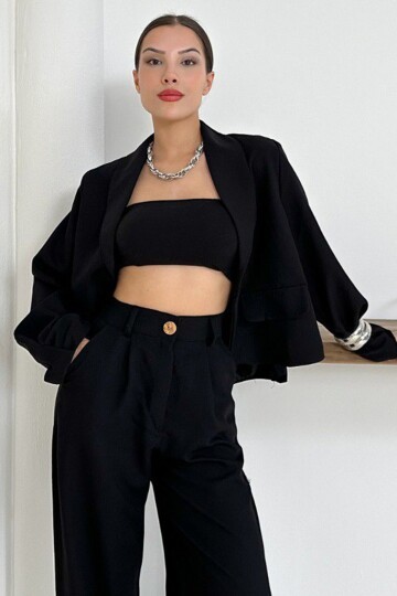 Cep Aksesuarlı Crop Astarlı Ceket Ve Çift Cepli Pantolon Takım