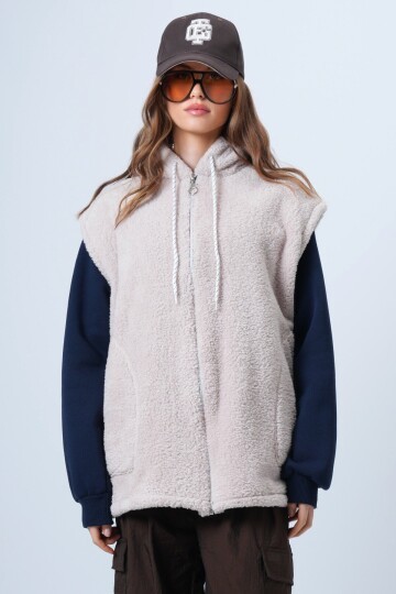 Çift Cepli Fermuar Kapamalı Peluş Yelek