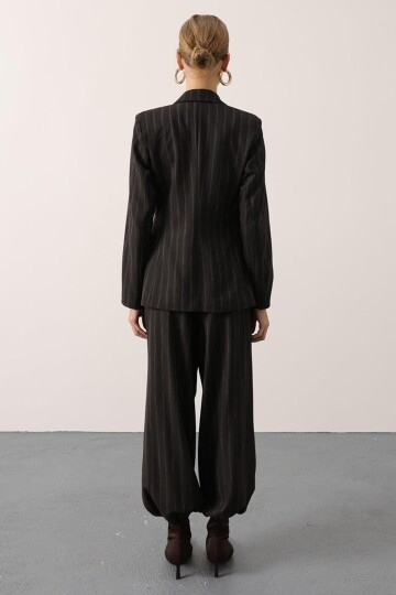 Çift Cepli Paçası Lastikli Balon Pantolon