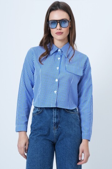 Çizgili Düğmeli Cep Detaylı Crop Gömlek