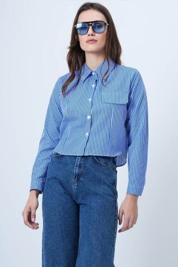 Çizgili Düğmeli Cep Detaylı Crop Gömlek
