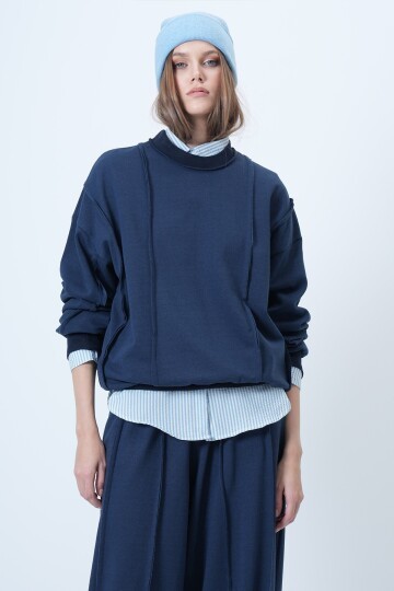 Dikiş Detaylı Oversize Tasarım Sweatshırt