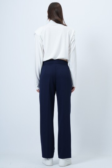 Düğme Kapamalı Çift Cepli Palazzo Pantolon