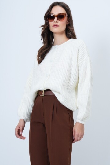 Düğmeli Bisiklet Yaka Fitilli Triko Hırka