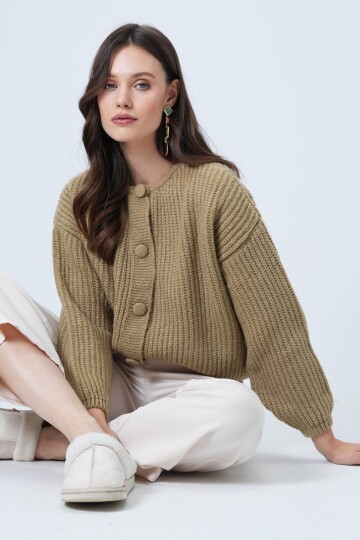 Düğmeli Bisiklet Yaka Fitilli Triko Hırka