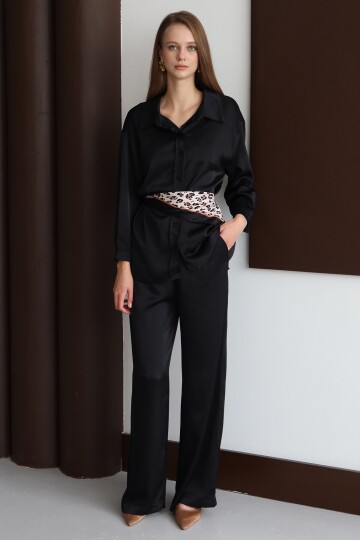 Düğmeli Oversize Saten Gömlek