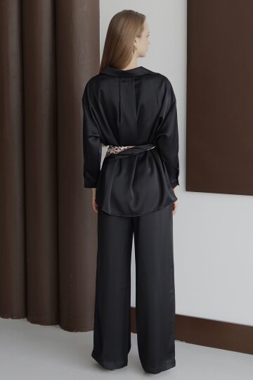 Düğmeli Oversize Saten Gömlek