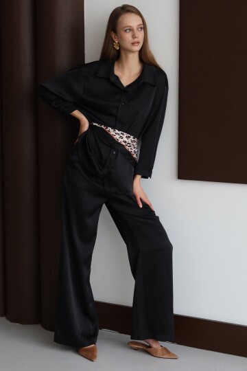 Düğmeli Oversize Saten Gömlek