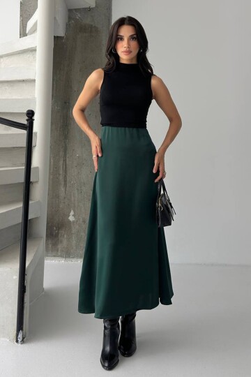 Düz Kesim Saten Görünümlü Uzun Etek