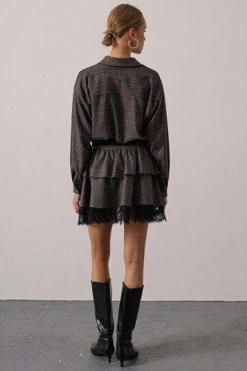 Ekose Desenli Dantel Detaylı Fırfırlı Mini Etek