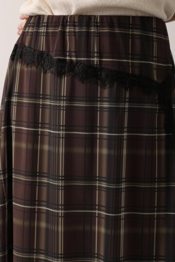 Ekoseli Asimetrik Kesim Astarlı Dantelli Etek