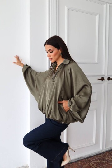 Fermuarlı Balon Kol Saten Ceket