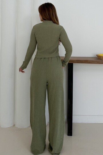 Geniş Kol Crop Bluz Ve Beli Lastikli Pantolon Fitilli Takım