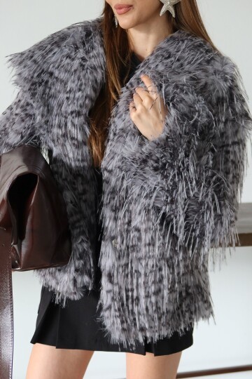 Geniş Yaka Püsküllü Premium Kürk Ceket