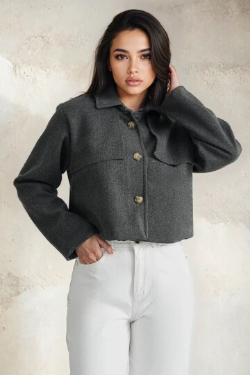 Gömlek Yaka Düğme Kapamalı Kısa Kaşe Astarlı Ceket