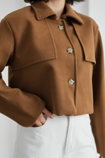 Gömlek Yaka Düğme kapamalı Kısa Kaşe Astarlı Ceket