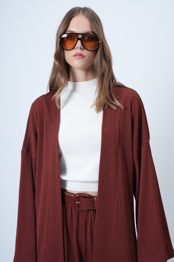 Kadife Uzun Ceket Ve Bol Kesim Kendinden Kordonlu Pantolon Takım