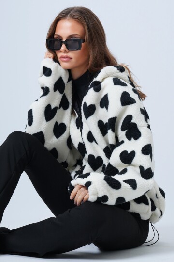 Kalpli Dik Yaka İçi Astarlı Cepli Oversize Peluş Mont