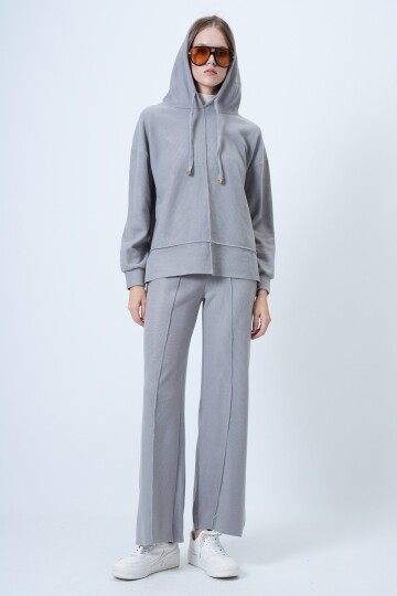 Kapüşonlu Önü Çımalı Sweatshirt Ve Beli Lastikli Palazzo Triko Takım