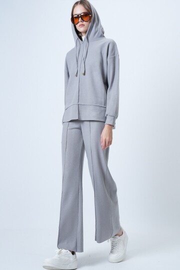 Kapüşonlu Önü Çımalı Sweatshirt Ve Beli Lastikli Palazzo Triko Takım