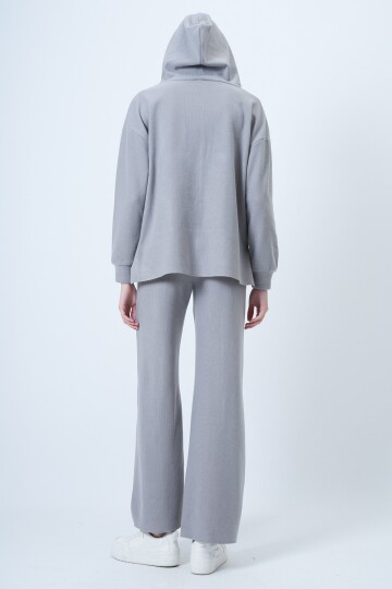 Kapüşonlu Önü Çımalı Sweatshirt Ve Beli Lastikli Palazzo Triko Takım