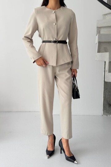 Kemerli Düğme Detaylı İkili Takım