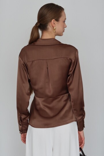 Kruvaze Yaka Bağlamalı Saten Bluz