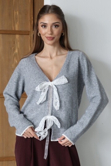 Kurdale Bağlamalı V Yaka Triko Bluz