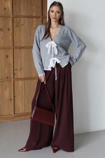 Kurdale Bağlamalı V Yaka Triko Bluz