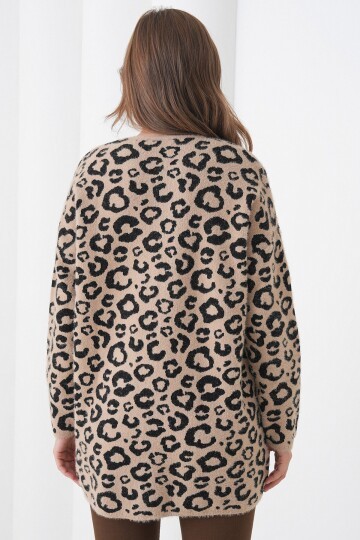 Leopar Desenli Bisiklet Yaka Yumoş Triko Kazak