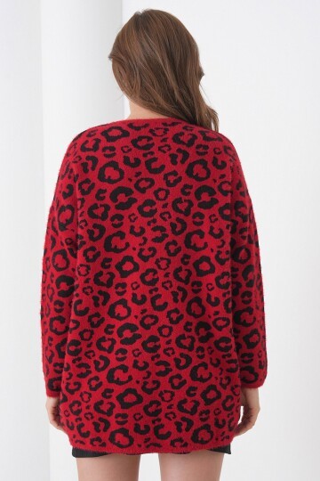 Leopar Desenli Düğmeli Yumoş Triko Hırka