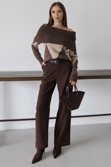 Madonna Yaka Desenli Triko Kazak