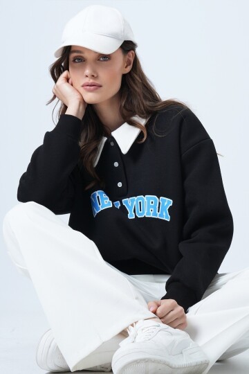 Polo Yaka Düğme DEtaylı Baskılı Oversize Sweatshirt