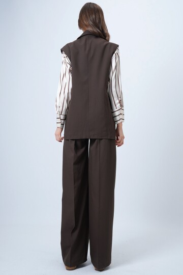 Tek Düğmeli Çift Cepli Astarlı Yelek Pantolon Takım