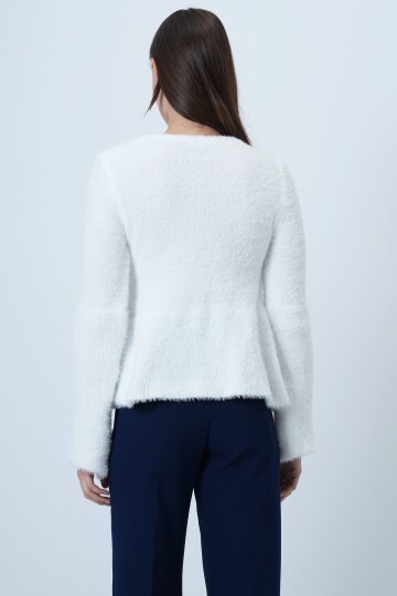 Uzun Kollu Fırfırlı Triko Yumoş  Kazak