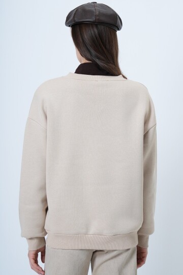 V Yaka Baskılı 3 İplik Oversize Sweatshirt