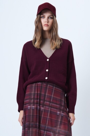 V Yaka Çift Cepli Triko Hırka