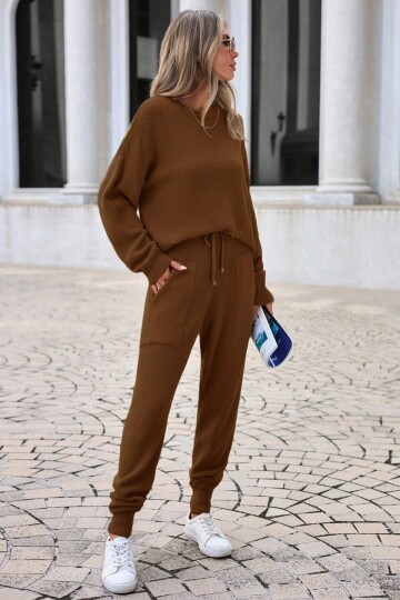 Vizon Triko Bisiklet Yaka Uzun Kollu Bluz ve Bağcıklı Jogger Pantolon Takım