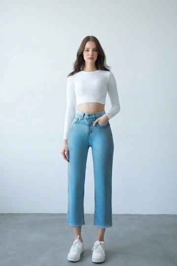 Açık Mavi Püsküllü Düz Paça Jean