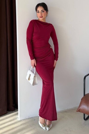 Aksesuar Detaylı Büzgülü Maxi Boy Elbise