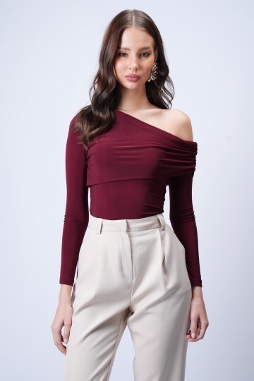 Bordo Asimetrik Likralı Bluz