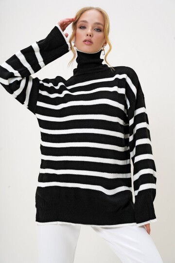 Balıkçı Yaka Çizgili Oversize Triko Kazak