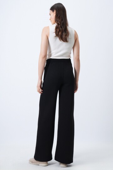 Beli Lastikli Çift Cepli 3 İplik Eşofman Altı