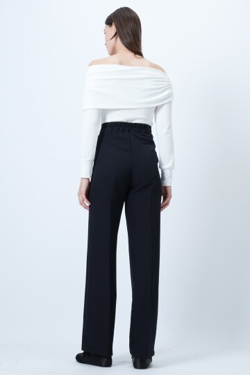 Beli Lastikli Düğme Kapamalı Çift Cepli Pantolon